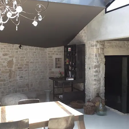Campagne Design Bed & Breakfast Thairé