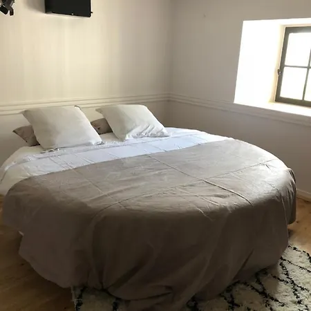 Campagne Design Panzió Thairé