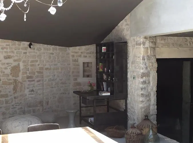 Campagne Design Bed & Breakfast Thaire